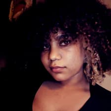 Profile picture for Kerolaine Almeida