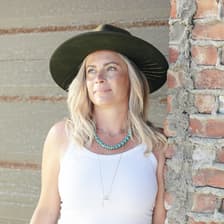 Profile picture for Stephanie Denton