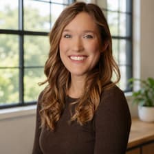Profile picture for Lindsay Fulton