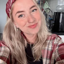 Profile picture for Debby Vergoossen