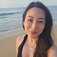 Profile picture for Jenn Zee