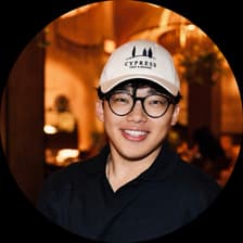 Profile picture for Peter Lee