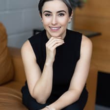 Profile picture for camila meneghetti