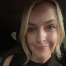 Profile picture for Christine Hughes