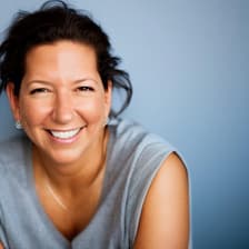 Profile picture for Elena Neff