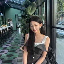 Profile picture for Lyn Zhang
