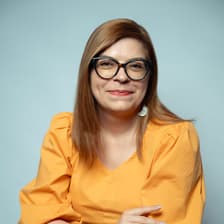 Profile picture for Roxana-Beatrice Pohrib