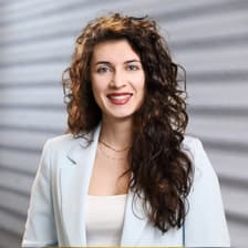 Profile picture for Elena Farrace