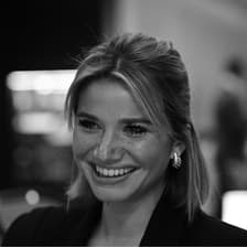Profile picture for Alix Monteyne