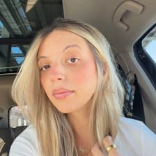 Profile picture for Isabela Ruh