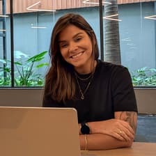 Profile picture for Tássia Pacheco