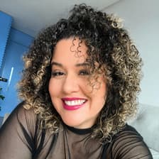 Profile picture for Suellen Ferreira