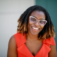 Profile picture for Rae Oglesby