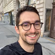 Profile picture for Acacio Martins