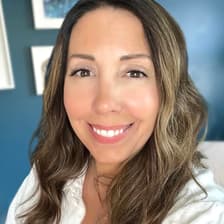 Profile picture for Nicole Alos