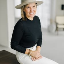 Profile picture for Michele Fabian