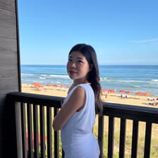 Profile picture for Joyce Huang