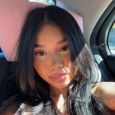 Profile picture for Nina M.