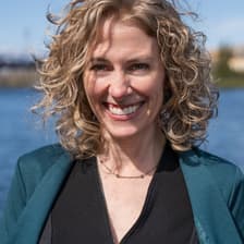 Profile picture for Melissa McNally