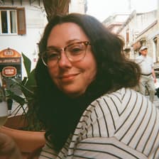 Profile picture for Sarah Sinclair