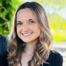 Profile picture for Carrie McMahon