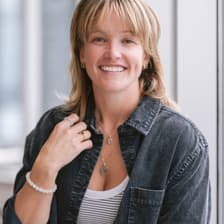 Profile picture for Laura Lillie