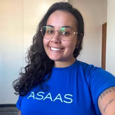 Profile picture for Ana Luiza Silveira