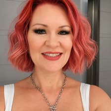Profile picture for Liz Scott