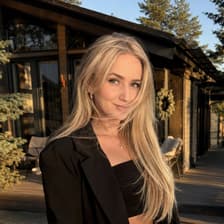 Profile picture for Julia Riabovol