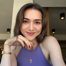 Profile picture for Büşra Elik