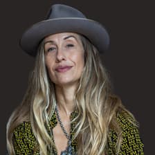 Profile picture for Lauren Clausen