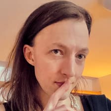 Profile picture for Ivy Reese