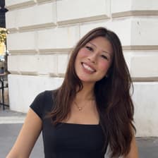 Profile picture for Helen Chen