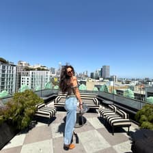 Profile picture for Lili Muntean