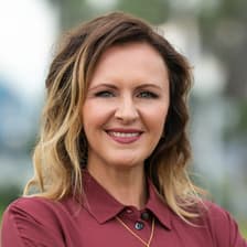 Profile picture for Olga Pinn