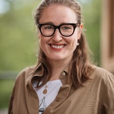 Profile picture for Julia Post