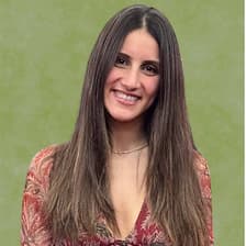 Profile picture for Yasemin Gunes