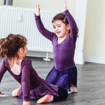 Cover Image for Kurs. Kindertanz. Tänzerische Früherziehung (3 - 4 Jahre)