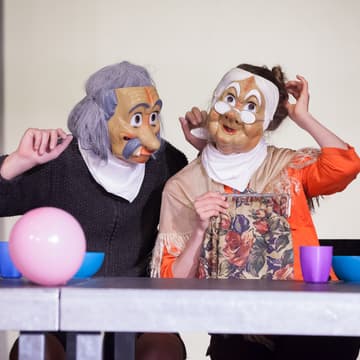 Cover Image for „Lebensgeschichten in Bewegung“ Gemeinsam kreativ, in jedem Lebensalter - Schauspielwerkstatt für Senior*innen