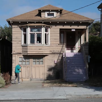 Cover Image for The History of Your Oakland Home