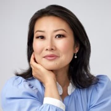 Cover Image for [Virtual] Founder Spotlight: Inside the VC & LP Relationship, and How It Can Impact You as a Founder with Wendy Li from Ivy Invest (Fall 25)