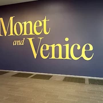 Cover Image for de Young Private Tour and Coffee Reception