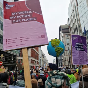Cover Image for EU Climate Pact Boost Point @ Brussels Climate March