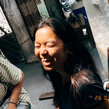 Cover Image for Sẽ thế nào nếu một ngày chúng ta không nghe/nói được?| What happen if one day we can't speak/ hear?