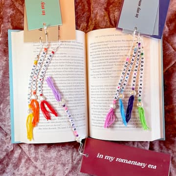 Cover Image for Workshop: Bookmark This Moment ✨
