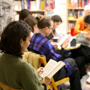 Cover Image for Offline Reading Party 📚 | Librairie Le Delta