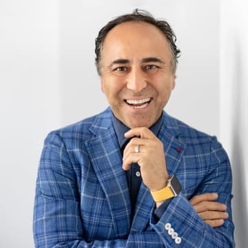 Cover Image for From Selling Carpets to Backing Unicorns, An Evening with Pejman Nozad