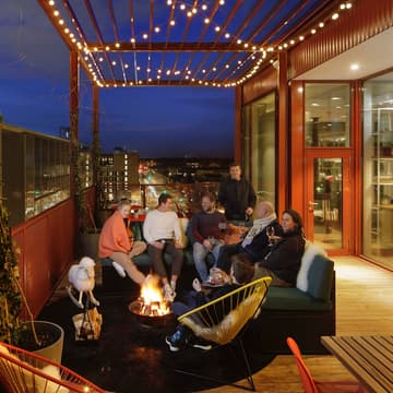 Cover Image for Rooftop Live Music