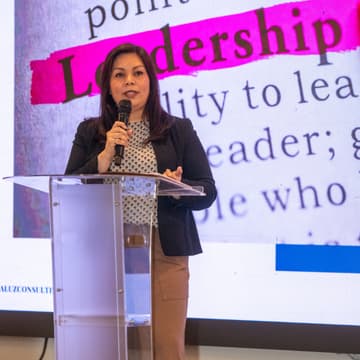 Cover Image for The Tech Expert to Leader Playbook