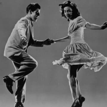 Cover Image for Swing & Drink